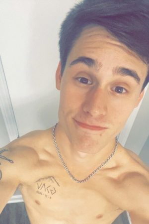 Photo of Taylor Gibson